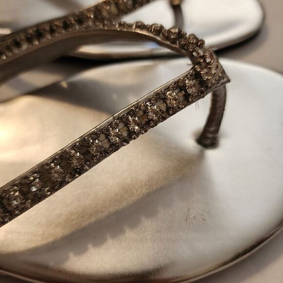 Guess Womens Shiney Silver with Bling Slip on Sandal in Size 7.5 - Picture 4 of 8